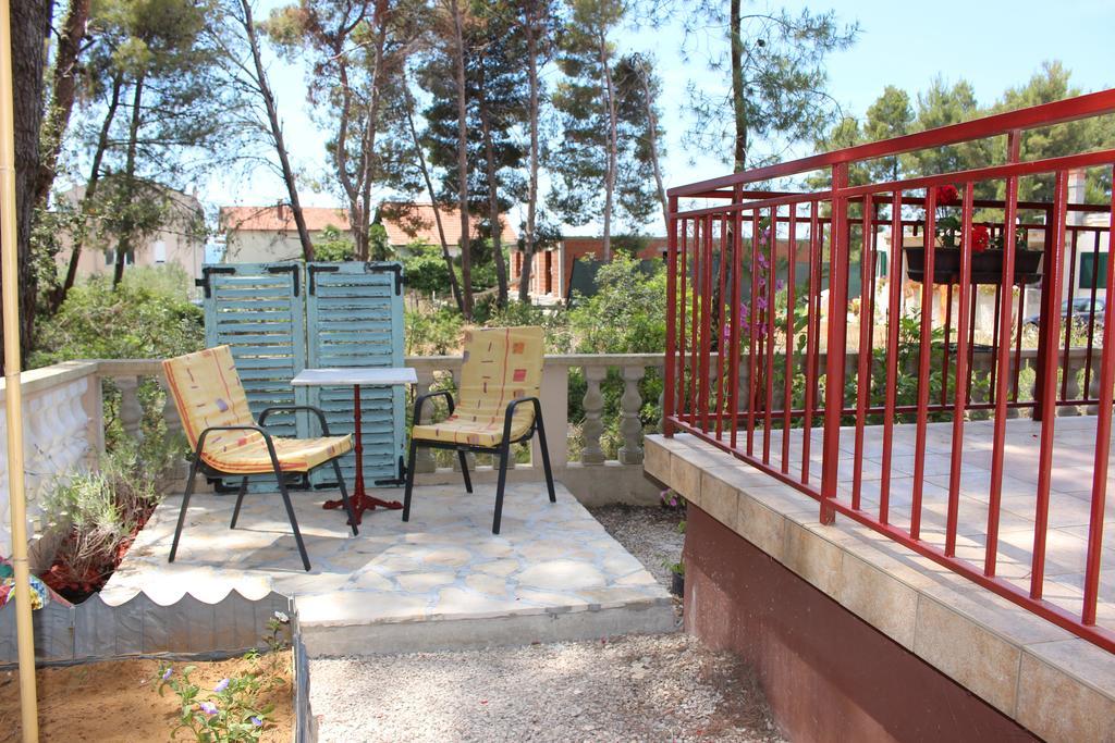 Ferienwohnung The White House Croatia Bibinje Zimmer foto