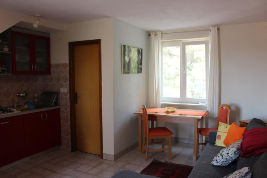 Ferienwohnung The White House Croatia Bibinje Zimmer foto